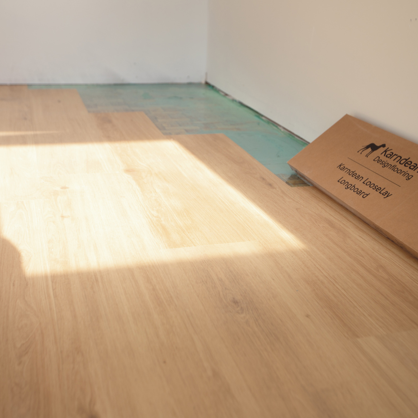 Hi-Tack Pressure Sensitive Adhesive is designed to bond directly to concrete substrates with moisture levels up to 95% RH