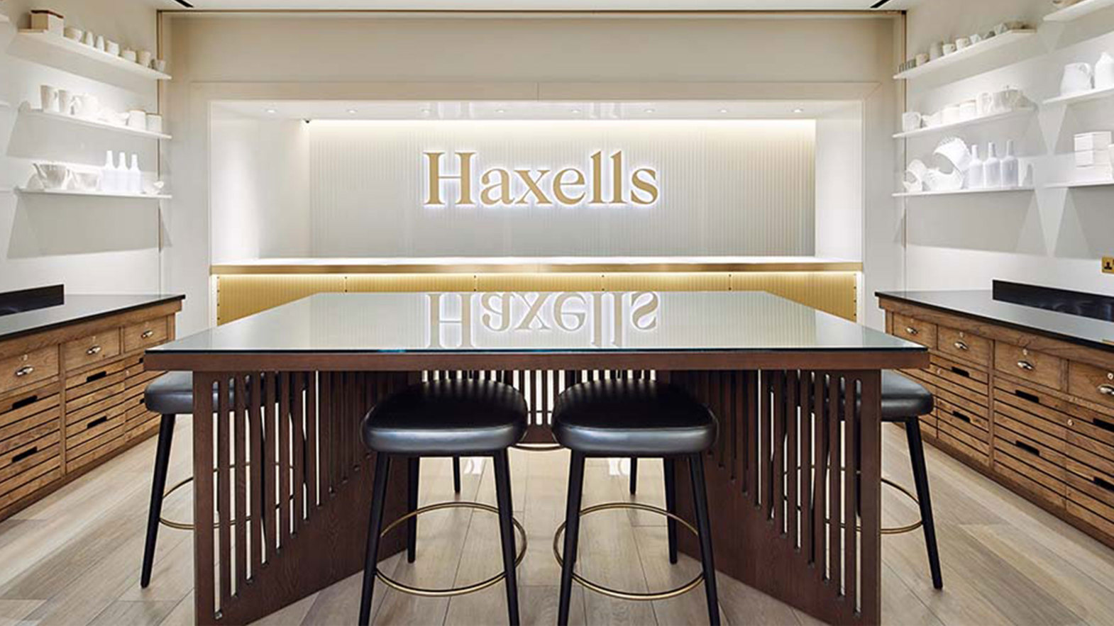 Commercial LVT flooring in a hotel