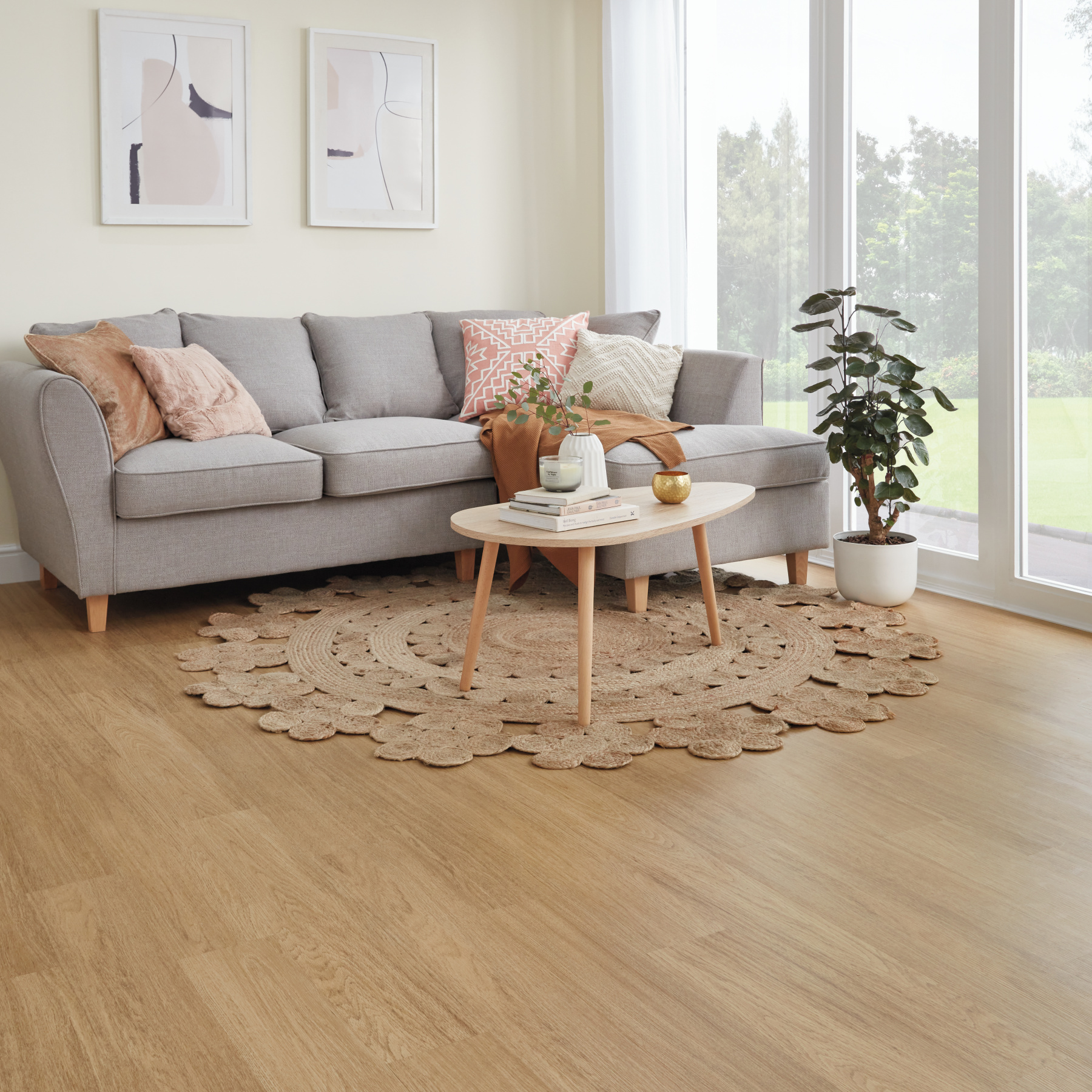 Knight Tile | Natural Studio Oak KP151
