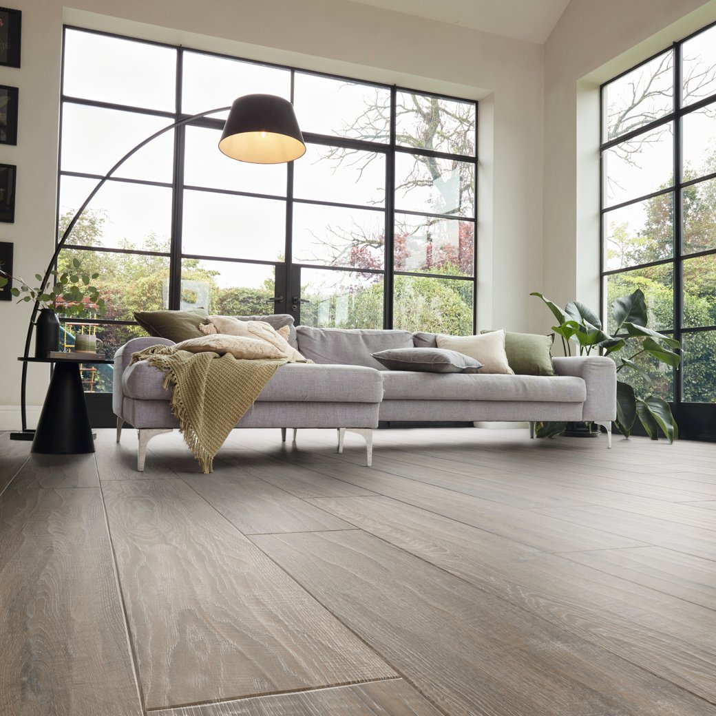 Living Room with Art Select gluedown RL37 | rigid core AKP-RL37