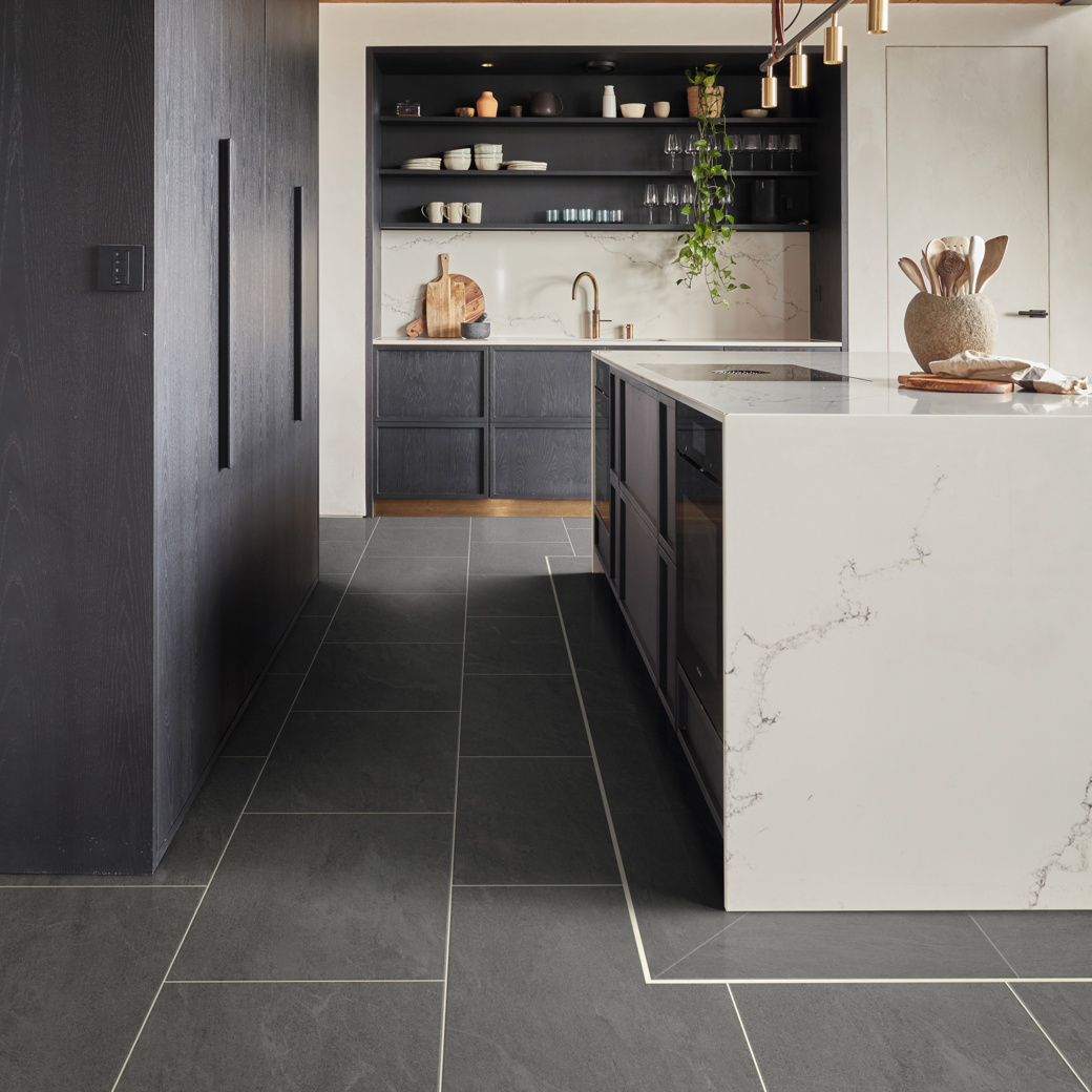 Kitchen with Art Select gluedown LM48