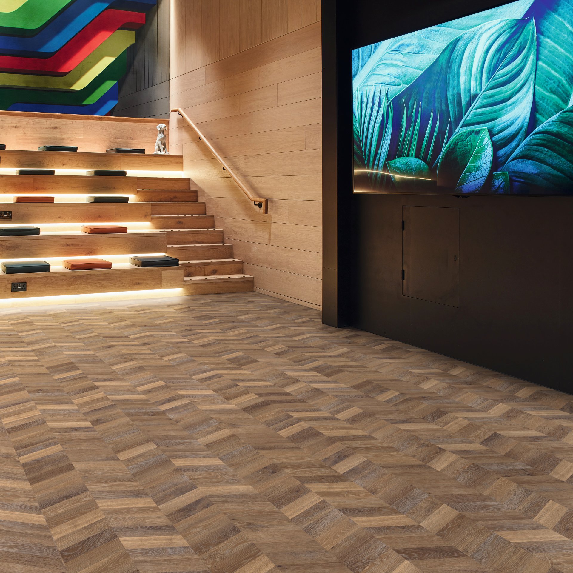 ch-kp96-midlimedoak-cinemaroom