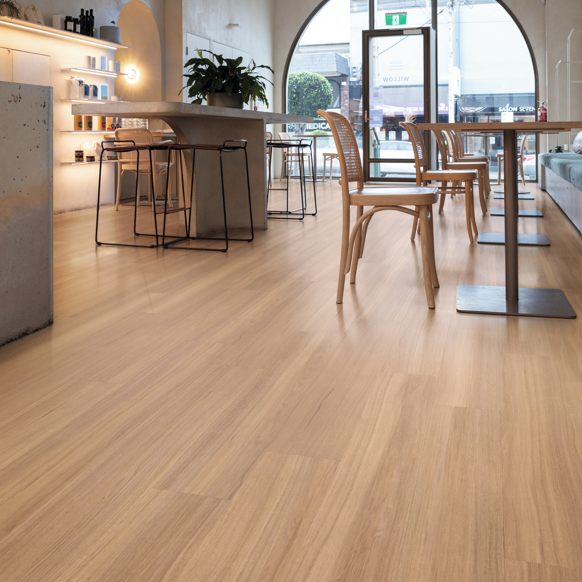 Knight Tile | Classic Spotted Gum KP149-7