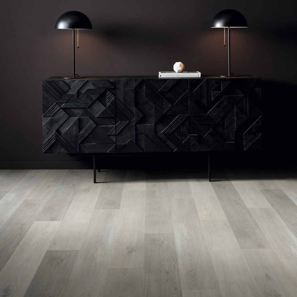 Stanmore Oak large plank flooring in a bathroom