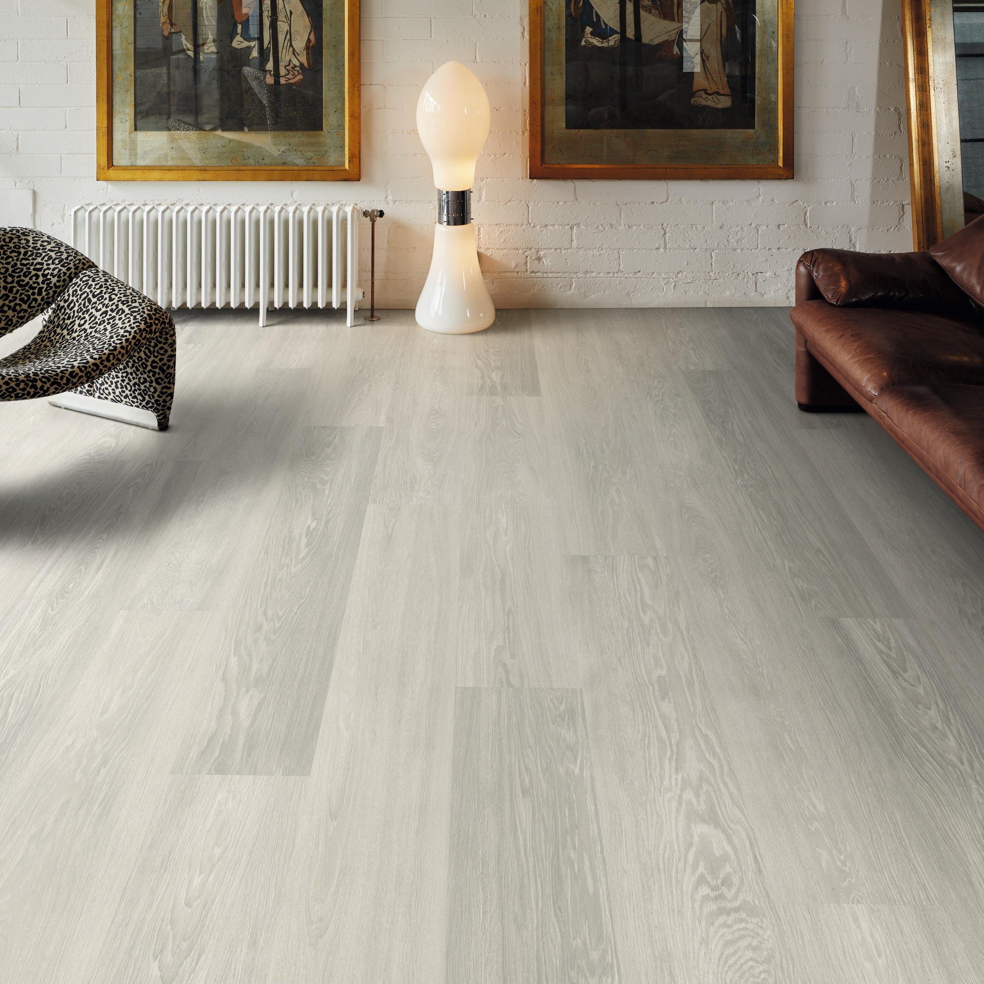 ARIIXライラック ラクティー プレミアム Larch Wood Look Plank Porcelain Tiles | Refin Larix